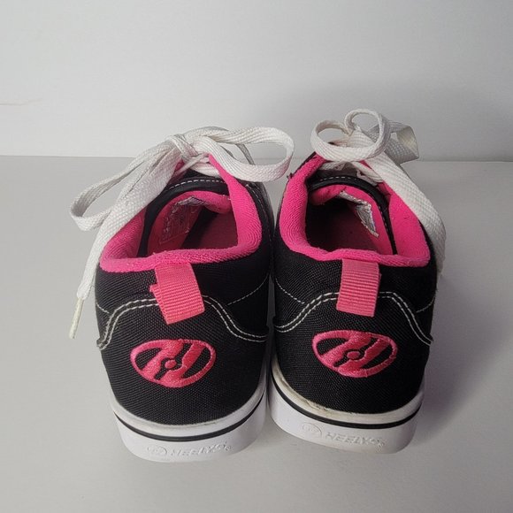 Black And Pink Heelys - Picture 3 of 8